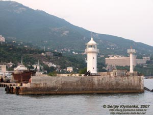 Крым. В Ялтинском морском порту.