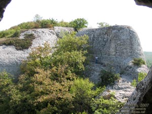 Крым. Эски-Кермен, вид из «окон» северного дозорного комплекса.