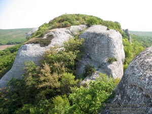 Крым. Эски-Кермен, общий вид с северного дозорного комплекса.