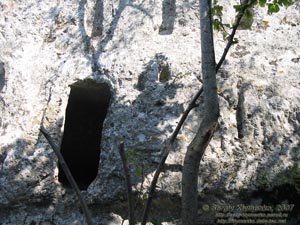 Крым. Эски-Кермен, невдалеке от северного дозорного комплекса.
