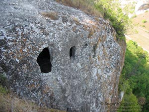 Крым. Эски-Кермен, комната охраны осадного колодца (вид снаружи).