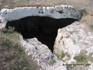 Крым. Мангуп-Кале. В районе юго-восточного монастыря.