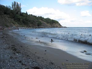 Алупка. Пляж, ближайший к отелю «Серсиаль».