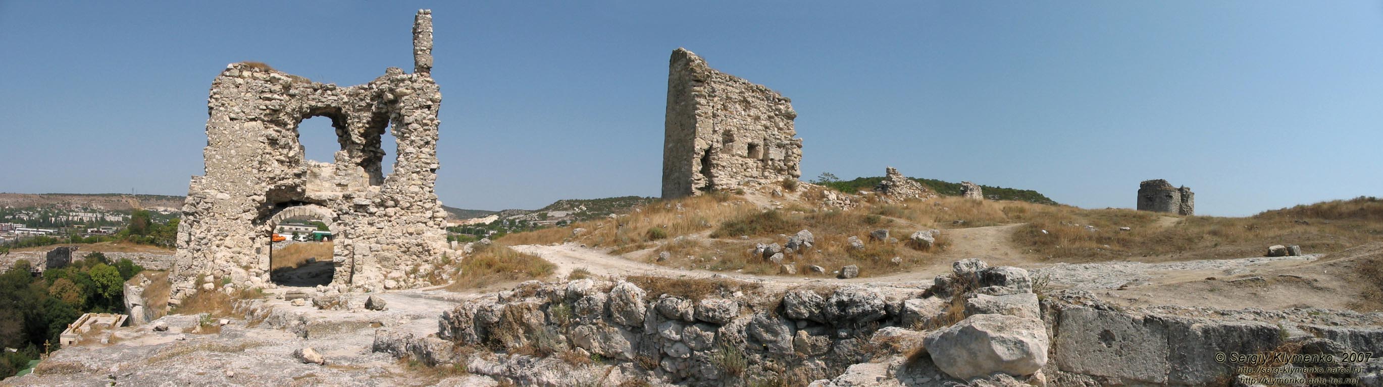 Крым. Инкерман, руины крепости Каламита (VI-XV века).