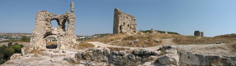 Крым. Инкерман, руины крепости Каламита (VI-XV века).