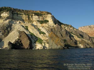 Крым. Фото. Мраморная балка, вид с моря.