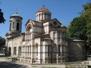 Крым, Керчь. Фото. Церковь Иоанна Предтечи, VIII-XIV века.
