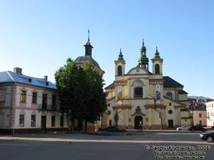 Ивано-Франковск. Фото. Приходской собор Пресвятой Девы Марии (1672-1703 гг.)
