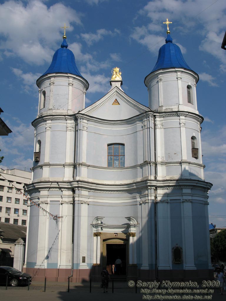 Ивано-Франковск. Фото. Собор Покровы Святой Богородицы - бывшая Армянская церковь (ул. Армянская, 6).