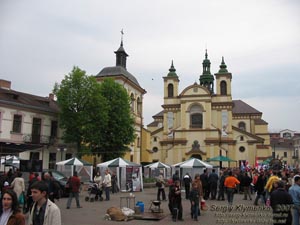 Ивано-Франковск. Фото. Праздник кузнецов на площади Шептицкого.
