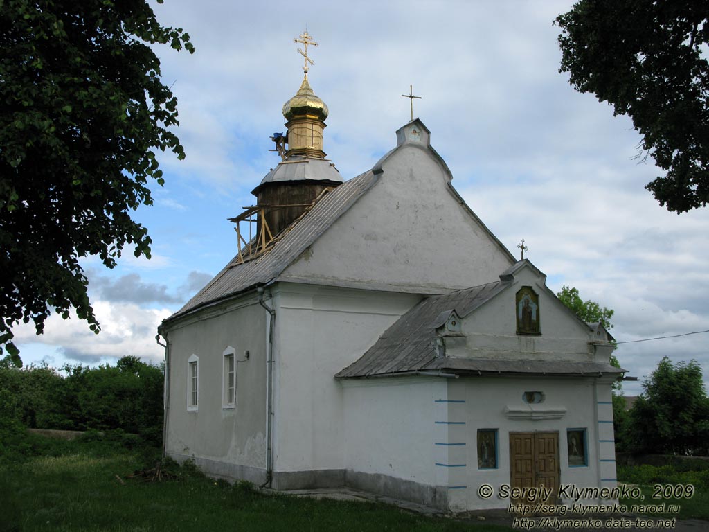Подолье. Самчики. Фото. Дворцово-парковый ансамбль «имение Самчики». Церковь Параскевы-Пятницы.