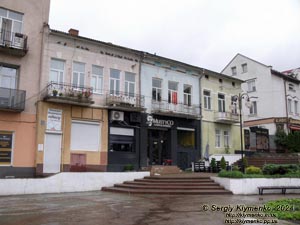 Ивано-Франковская область, город Калуш. Фото. Центр города. На Площади Героев.