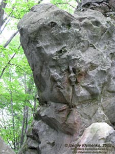 Ивано-Франковская область. Карпаты. «Скала Довбуша».