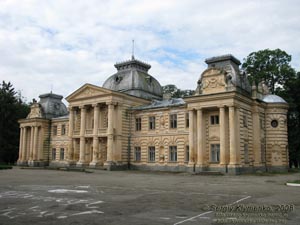 Коропец, Тернопольская область. Фото. Дворец графа Бадени, 1883 год.