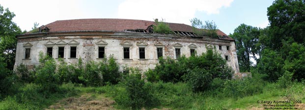 Львовская область. Поморяны. Фото. Поморянский замок. Южный корпус. Вид снаружи.