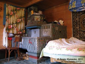 Фото Карпат. Селение Топильче. В доме бабы Параски.