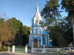 Подолье, Черновицкая область. Фото. Город Хотин, Свято-Покровский храм (1864 год).