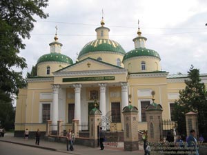 Кировоград. Фото. Спасо-Преображенский собор, памятник архитектуры XVIII века (ул. Преображенская, 22).