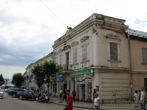 Ивано-Франковская область, город Коломыя. На площади Рынок.