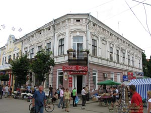 Ивано-Франковская область, город Коломыя. По улицам Коломыи.