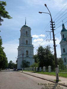 Черниговская область. Фото. Козелец. Колокольня Собора Рождества Богородицы (50°54'43"N, 31°06'40"E). Памятник архитектуры, 1766-1770 годов.