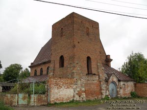 Львовщина. Село Крехов. Фото. Очень похоже на бывший костёл.