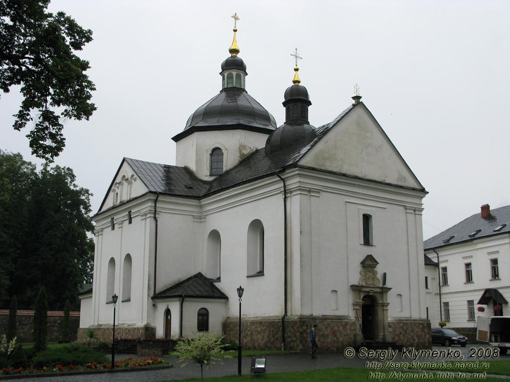 Львовщина. Крехов. Фото. Василианский монастырь. Церковь Св. Николая (1721-1737 годы).