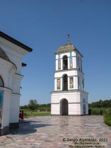 Киевская область. Колокольня Спасо-Преображенской церкви в урочище «Гусинцы» («Гусинская церковь», «Затопленая церковь», «Спас на воде»), 1822 год.