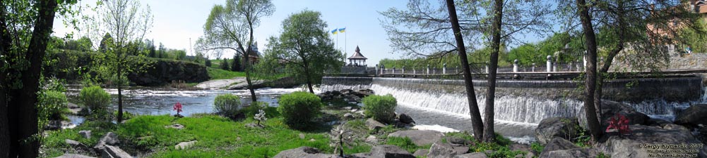 Киевская область, село Буки. Фото. Ландшафтный парк «Буки». Панорама ~120°.