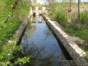 Черкасская область. Посёлок Буки. Фото. Старые гидротехнические сооружения на речке Горный Тикич.