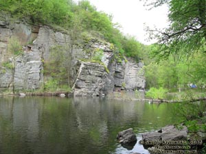 Черкасская область. Посёлок Буки. Фото. Букский каньон на речке Горный Тикич.