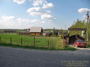 Киевская область. Село Синява. Фото. Страусиная ферма и зоопарк возле села Синява (49°38'60"N, 30°32'25"E).