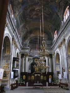 Львов. Фото. Бывший костёл и монастырь ордена босых кармелитов (памятник архитектуры, XVII век). Интерьер.