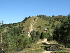 Фото Карпат, Ивано-Франковская область. Яремче. Гора Маковица.