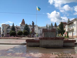 Ивано-Франковская область, город Надворная. Фото. В центре города.