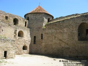 Белгород-Днестровская крепость, внутри цитадели.