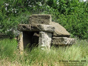 Белгород-Днестровский, подземная церковь святителя Иоанна Сучавского (памятник архитектуры XIV-XVII веков).