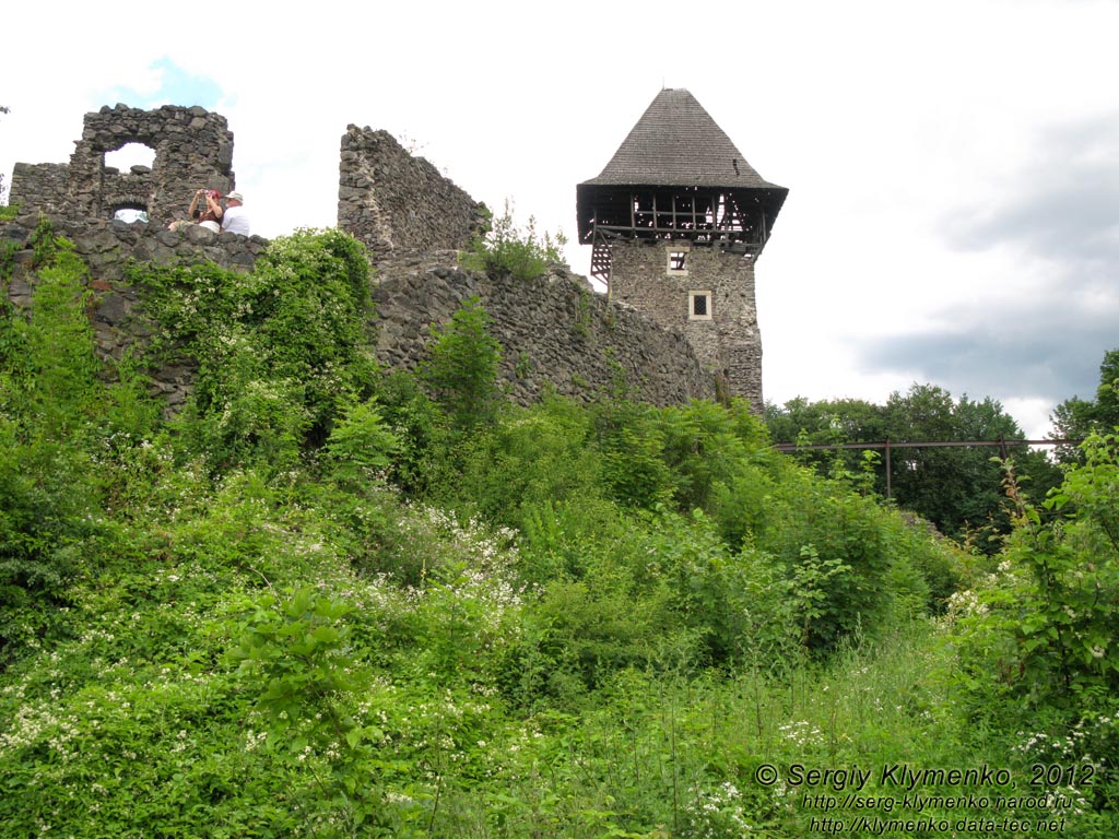 Закарпатская область, село Невицкое. Фото. В Невицком замке.