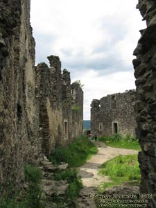 Закарпатская область, село Невицкое. Фото. В Невицком замке. Внутренний двор.