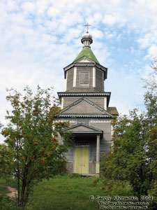 Переяслав-Хмельницкий. Музей народной архитектуры и быта. Церковь св. Параскевы (1891 год). В ее помещении размещена экспозиция Музея космоса.