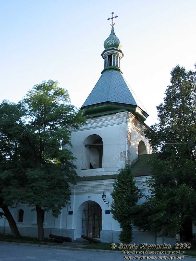Переяслав-Хмельницкий. Колокольня Михайловской церкви.