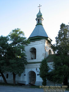 Переяслав-Хмельницкий. Колокольня Михайловской церкви.