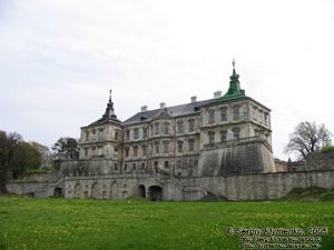 Львовская область. Подгорцы. Фото. Северный фасад Подгорецкого замка, общий вид.