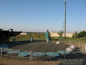 Кировоградская область. Фото. Музей Ракетных войск стратегического назначения. Поверхность над унифицированным командным пунктом (УКП).