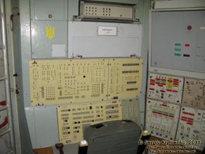Кировоградская область. Фото. Музей Ракетных войск стратегического назначения.
Внутри унифицированного подземного командного пункта. Собственно, - сам командный пункт (11-й уровень УКП).