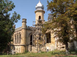 Одесская область. Село Курисово Березовского района. Фото. Дворец-усадьба Курисов (1810-1892 годы), южный фасад дворца.