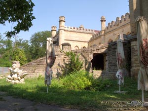 Одесская область. Село Курисово Березовского района. Фото. Дворец-усадьба Курисов (1810-1892 годы), западная часть дворца.