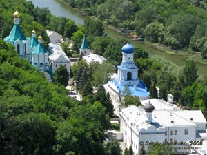 Донецкая область. Строения Святогорского монастыря, вид с горы Артема.