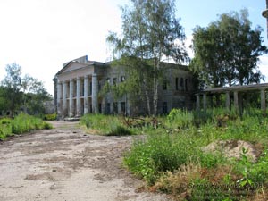 Луганская область, город Александровск. Бывшее имение А. Юзбаша. Господский дом.