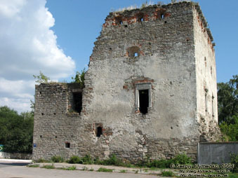 Сатанов, Городские ворота, XV-XVI вв.